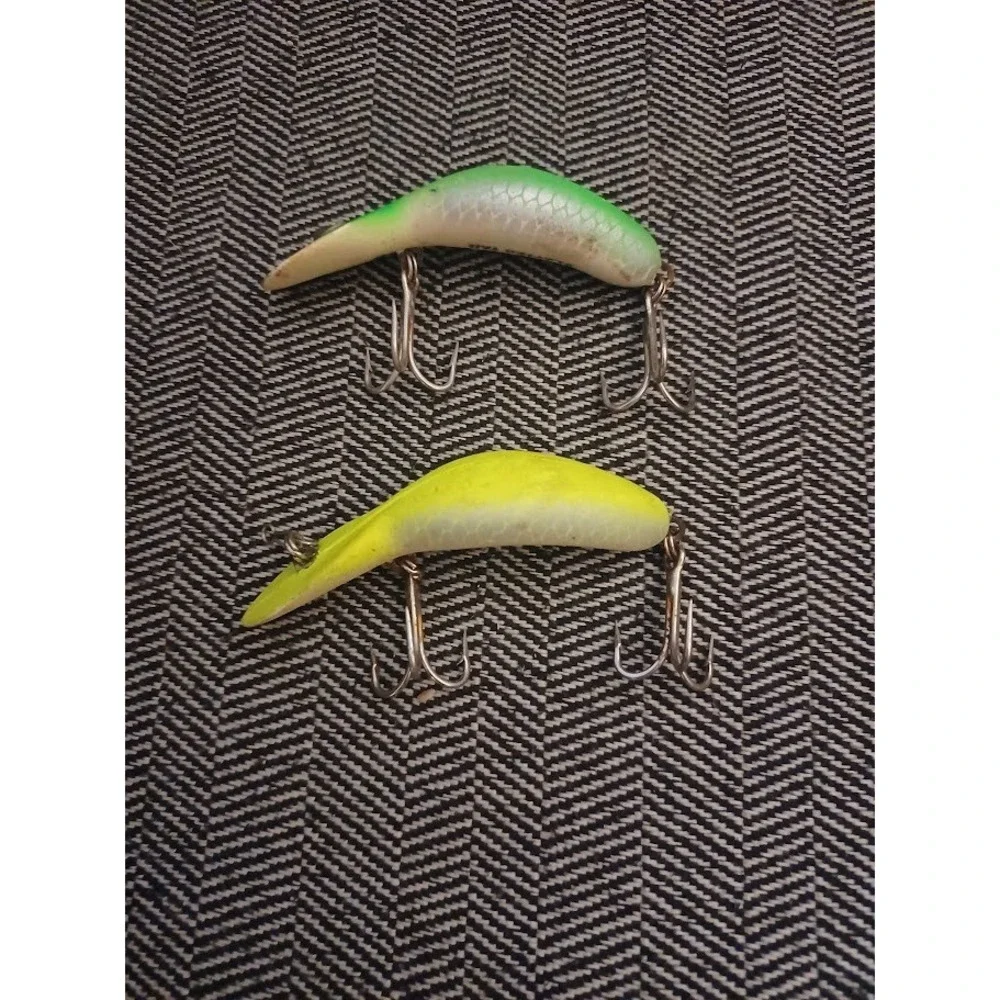 2 VTG Heddon Clatter Tad Rattle Lures Fluorescent Green & Yellow Crawdad 3
